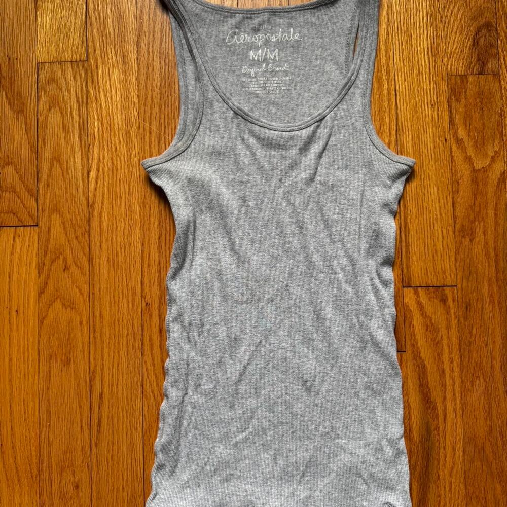 Vintage 2000s/2010s y2k Aeropostale fitted gray tank top